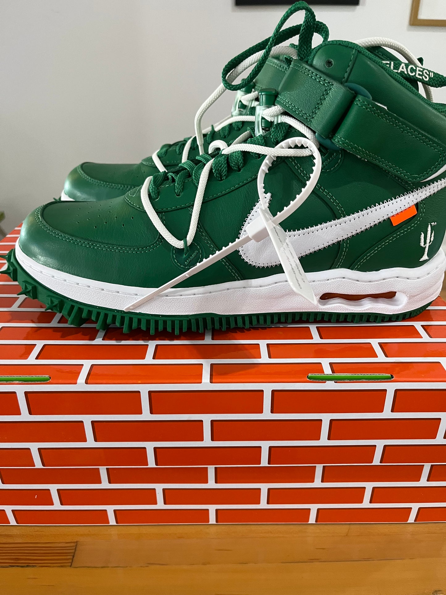 Nike X Off-White™️Midtop Sneakers