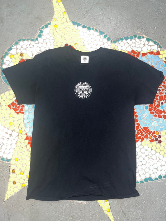 Independent culture club tee